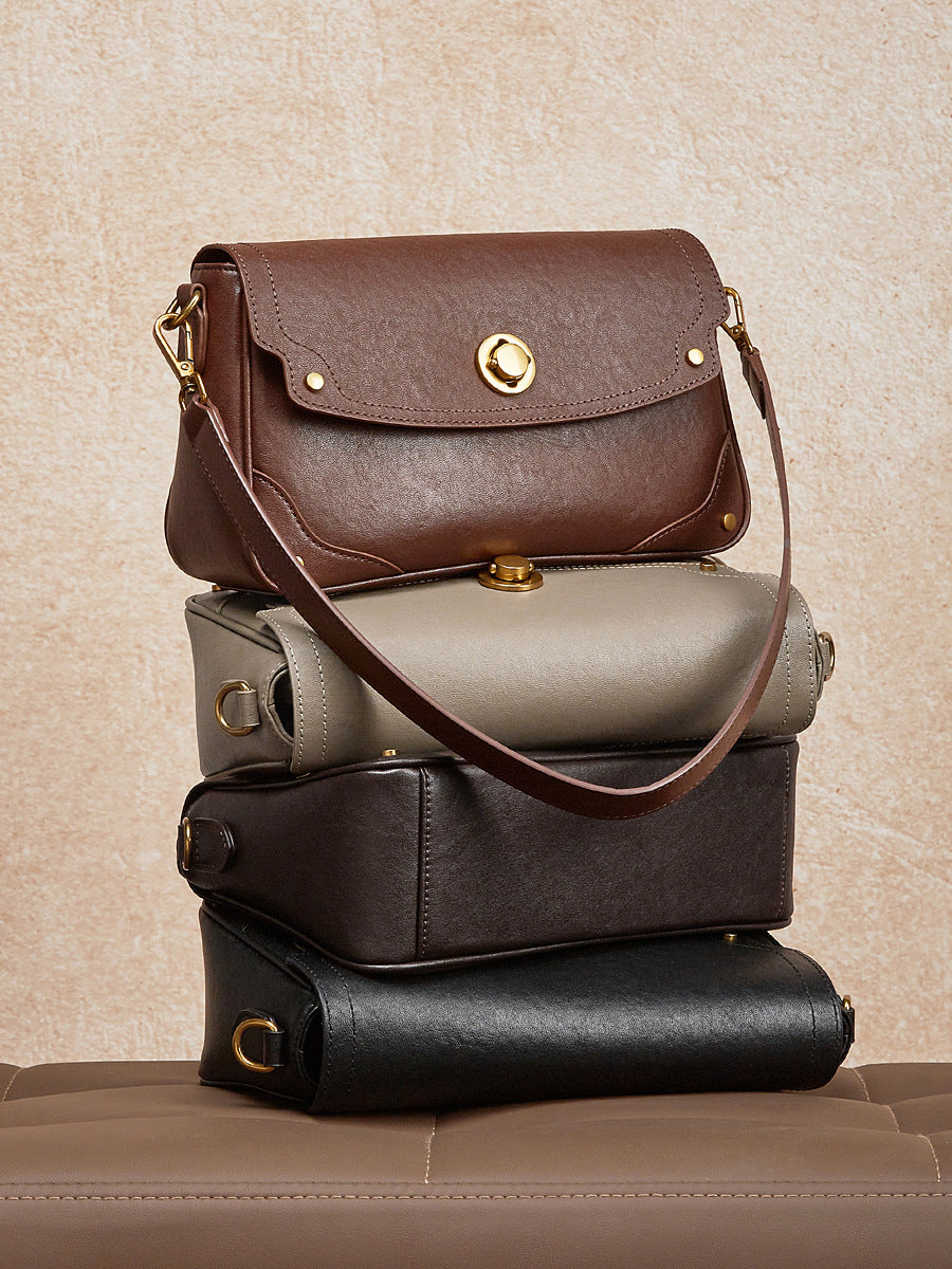 Women's Leather Vegetable Tanned Cattle Female Winter Large Capacity Simple Women's Messenger Bag