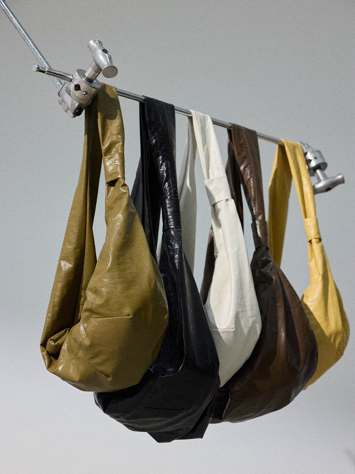 Capacity Commuter Everyday Joker Oil Wax Leather Women's Messenger Bag