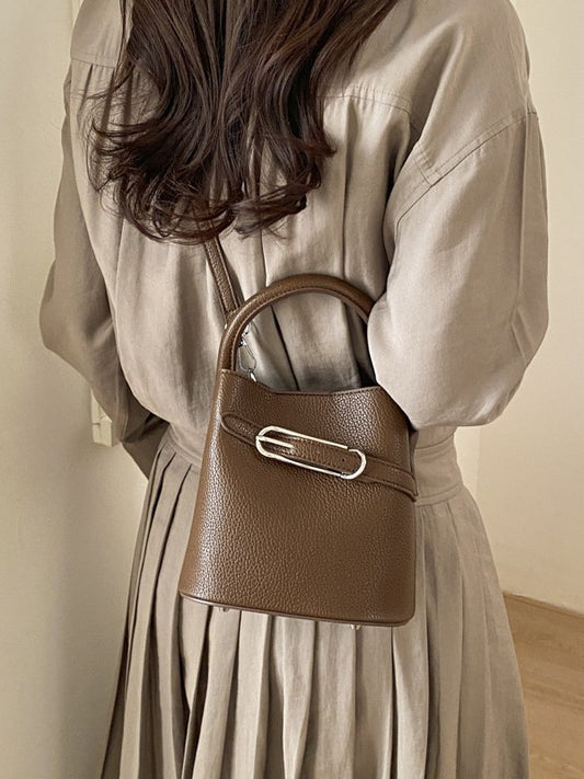 Women's Hand Holding Spring Advanced Texture Light Luxury Western Women's Messenger Bag