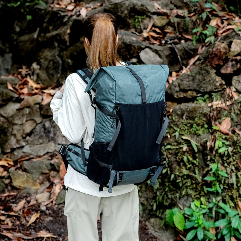 Fabric Expansion Lightweight Waterproof Curved Edge Mountain Climbing, Hiking Bag