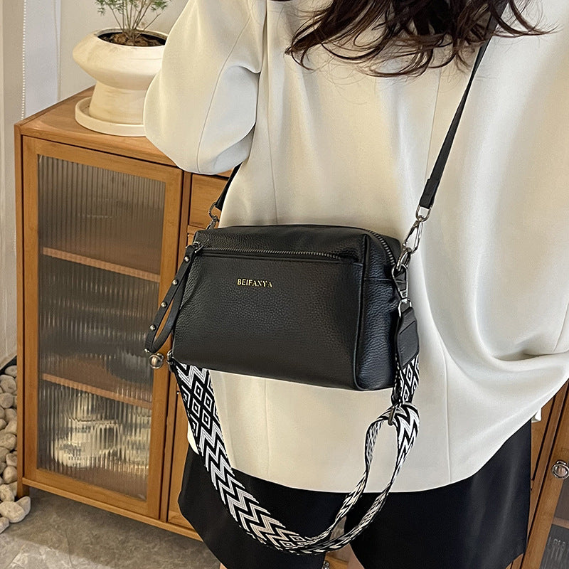 Women's Fashion Trendy Simple Elegant Solid Color Small Square Bags