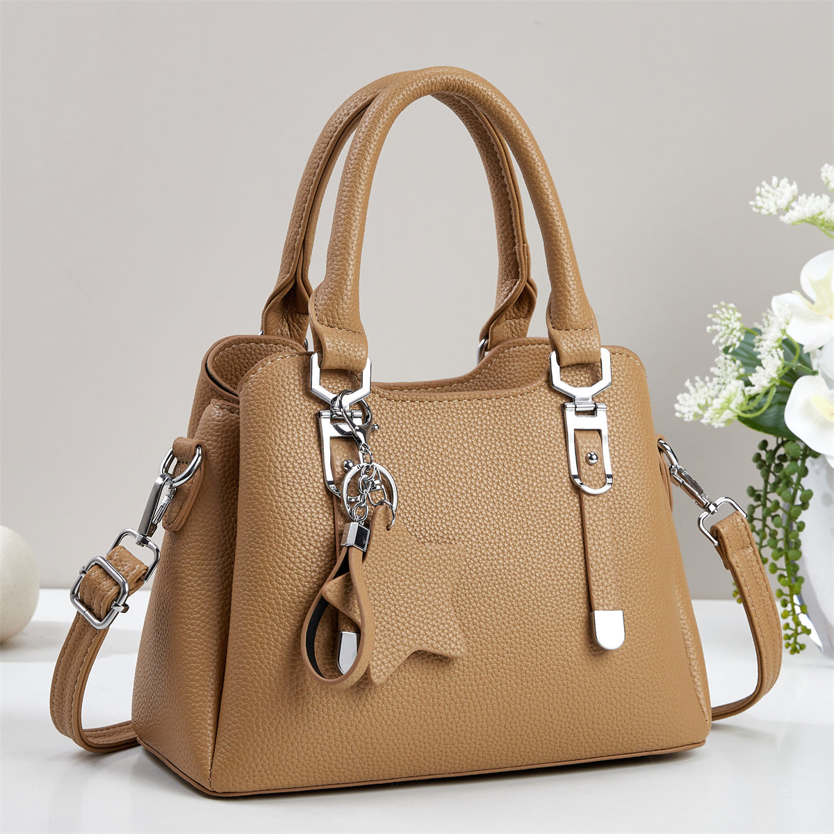 Women's Fashion Retro Super Large Capacity Bags