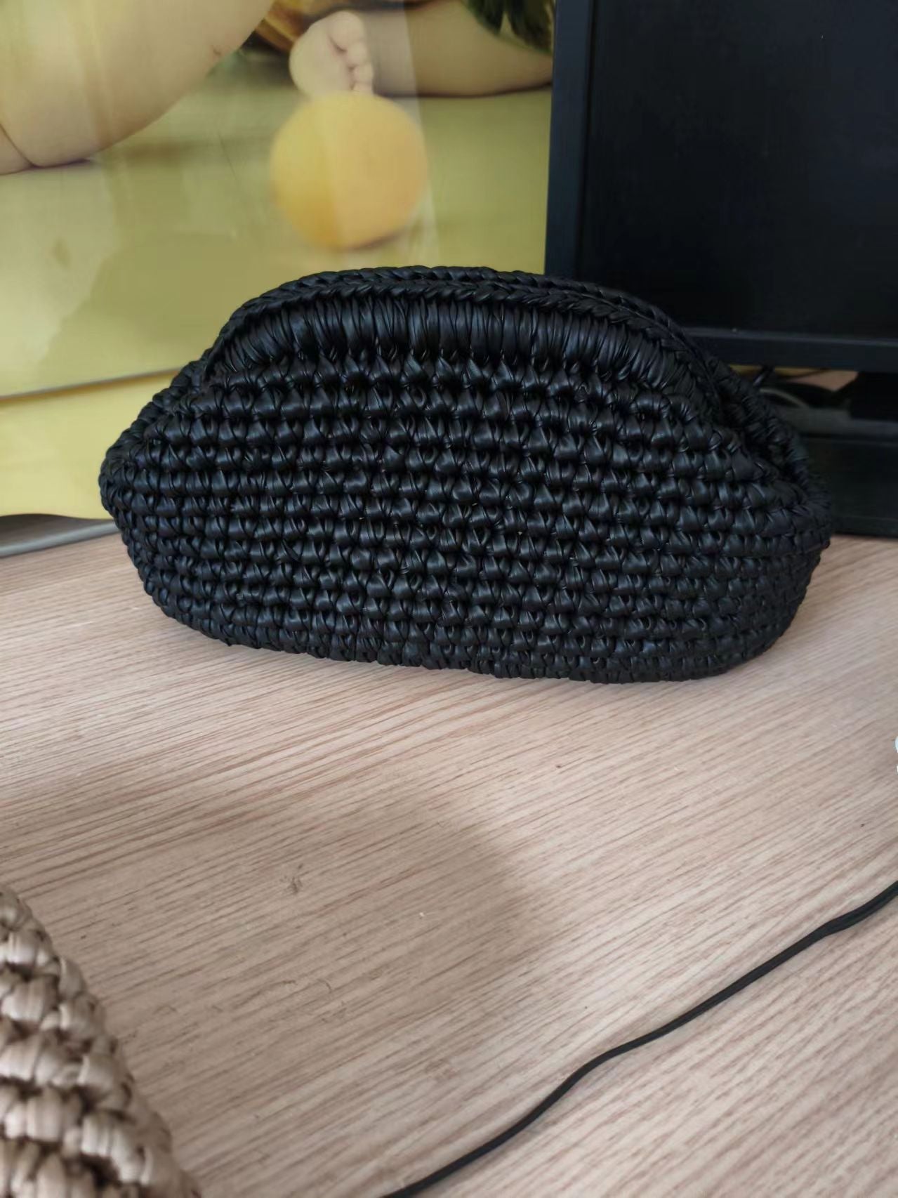 Women's Handmade Finished Imitation Leather Matt Color Hand-woven Women's Clutch