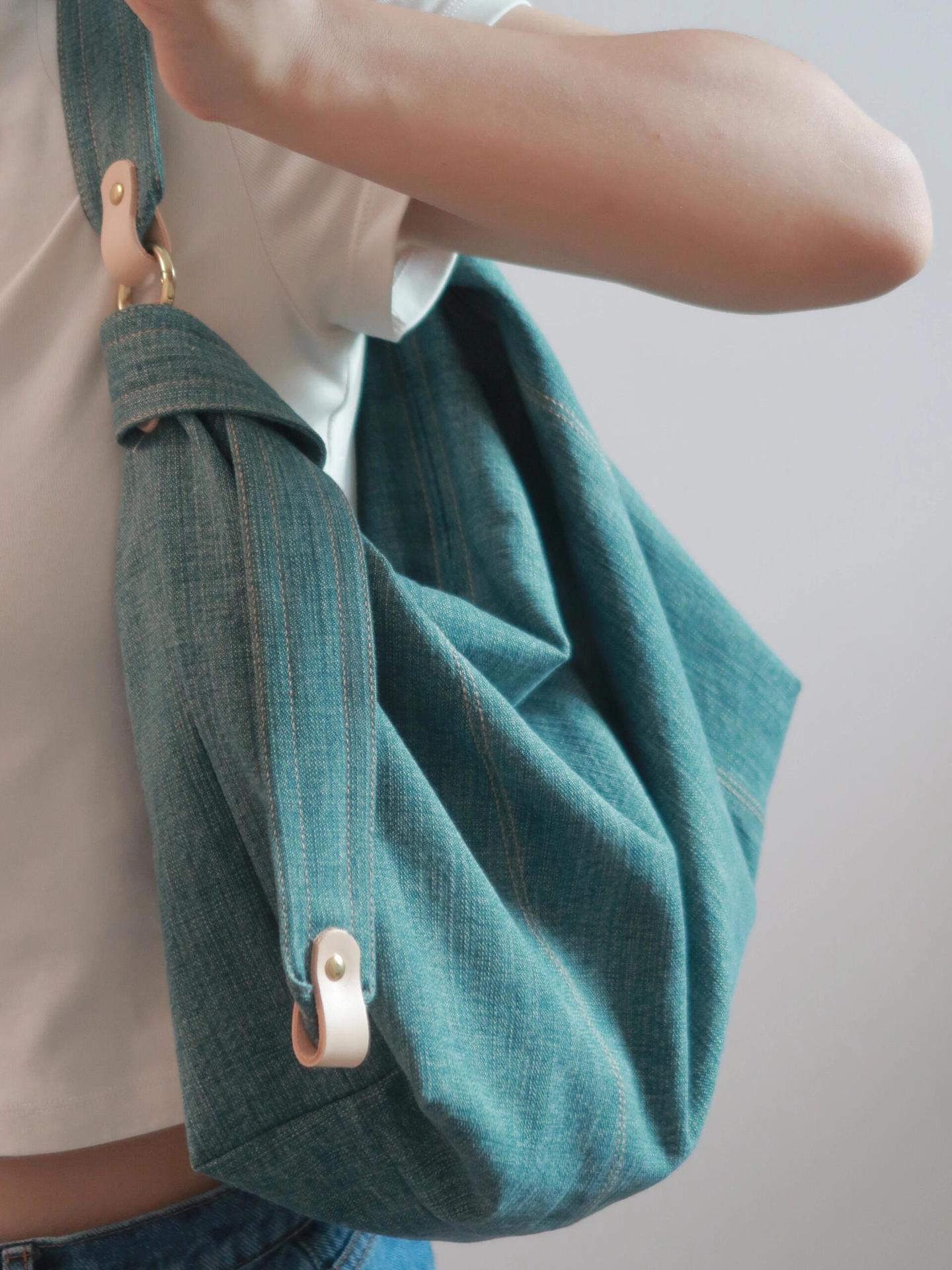 Capacity Advanced Denim Hand-held Simple Underarm Women's Shoulder Bag