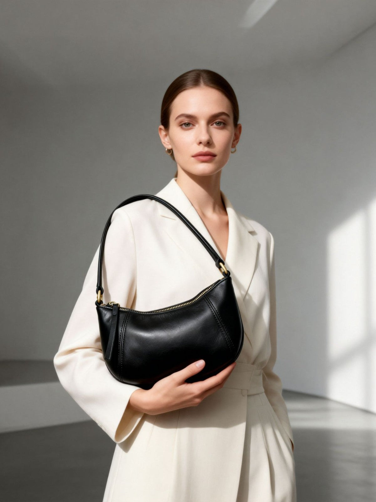 Design Large Capacity Totes Cowhide Commuter Pocket Women's Shoulder Bag