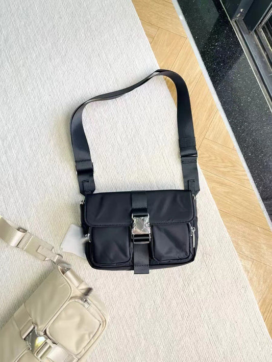Women's & Men's Design Lightweight Underarm Sports Satchel, Hanging Bag