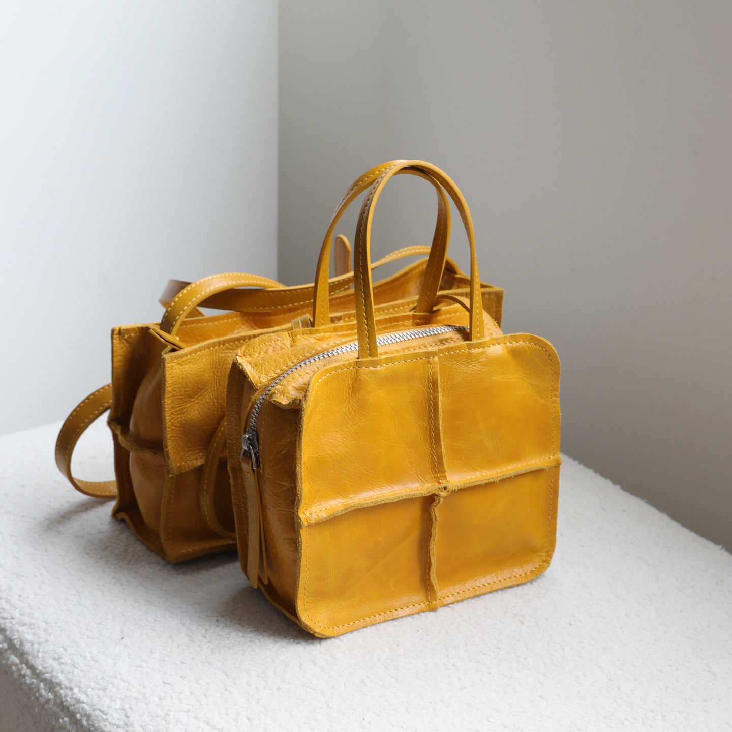 Women's Handmade Stitching Top Layer Cowhide Simple Style Genuine Leather Small Square Bag