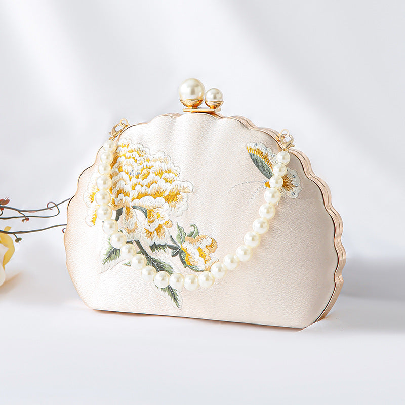 Women's Cheongsam Peony Embroidery Style Shell Banquet Dinner Bag