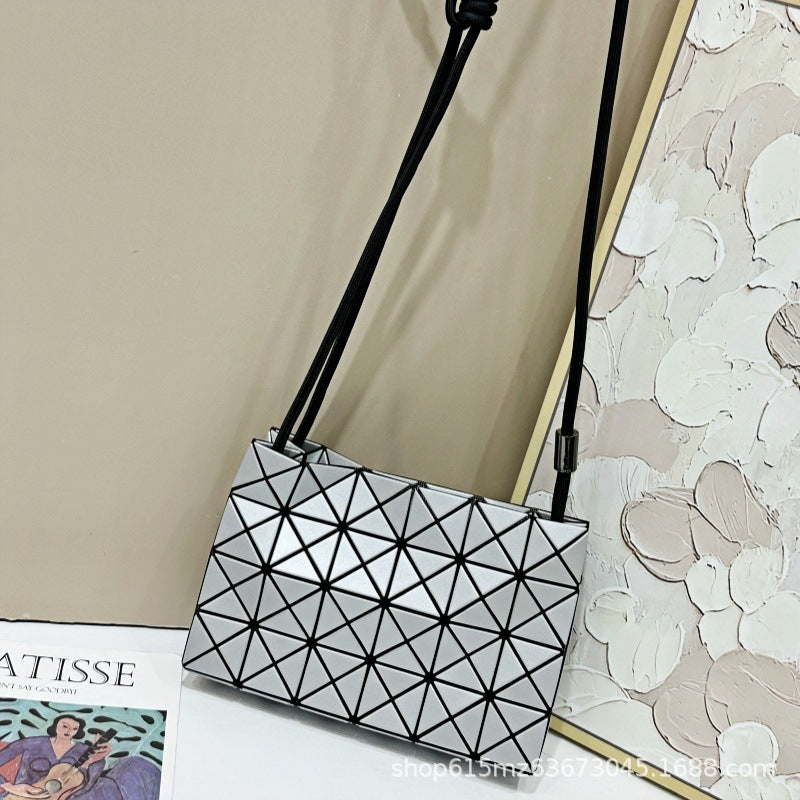 Women's Geometric Rhombus Original Lifetime Drawstring Fashion Women's Messenger Bag
