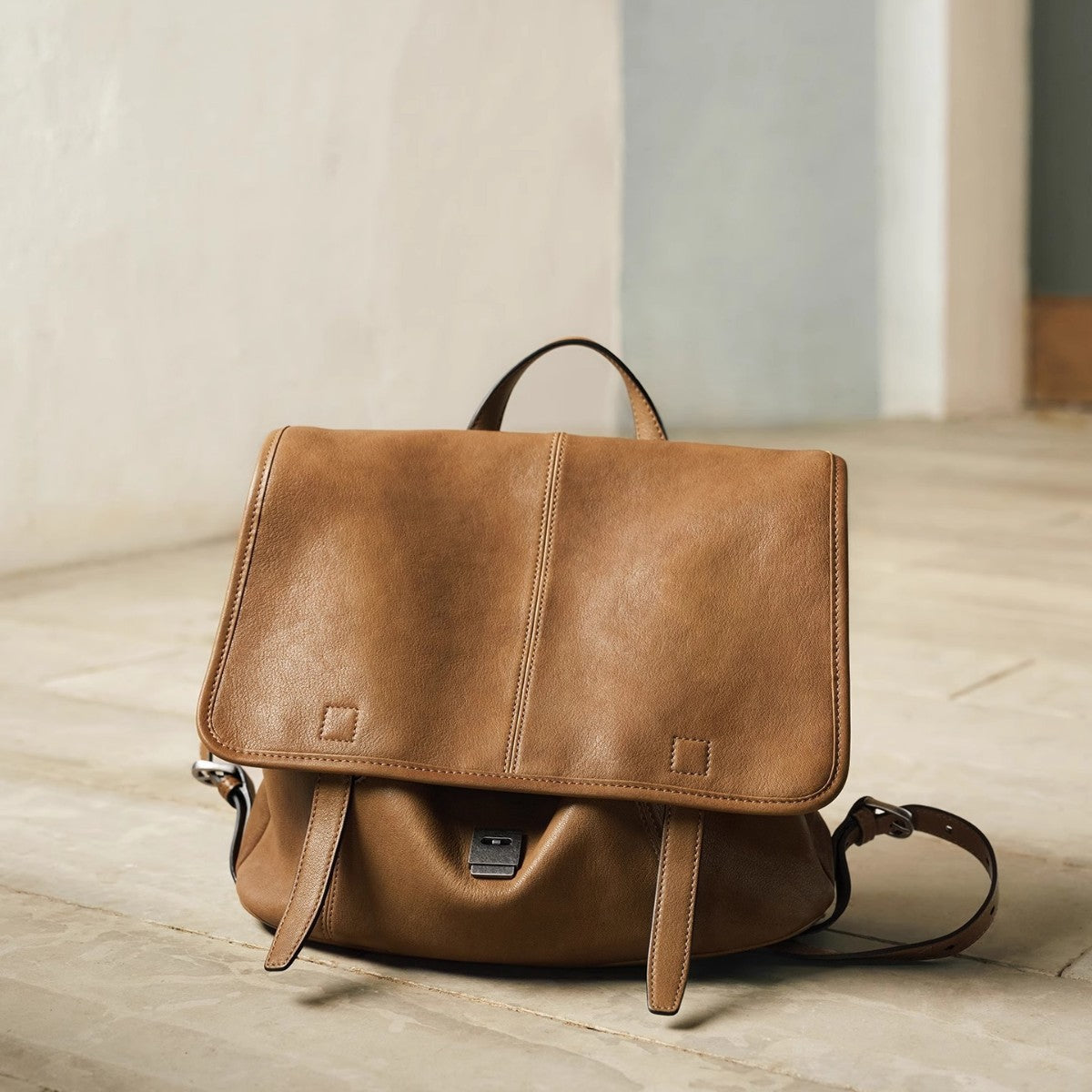 Series Vegetable Tanned Sheepskin Horizontal Board Leisure Backpack