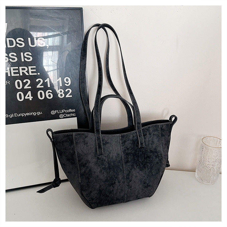 Fashion Matte Leather Wings Style Retro Women's Shoulder Bag