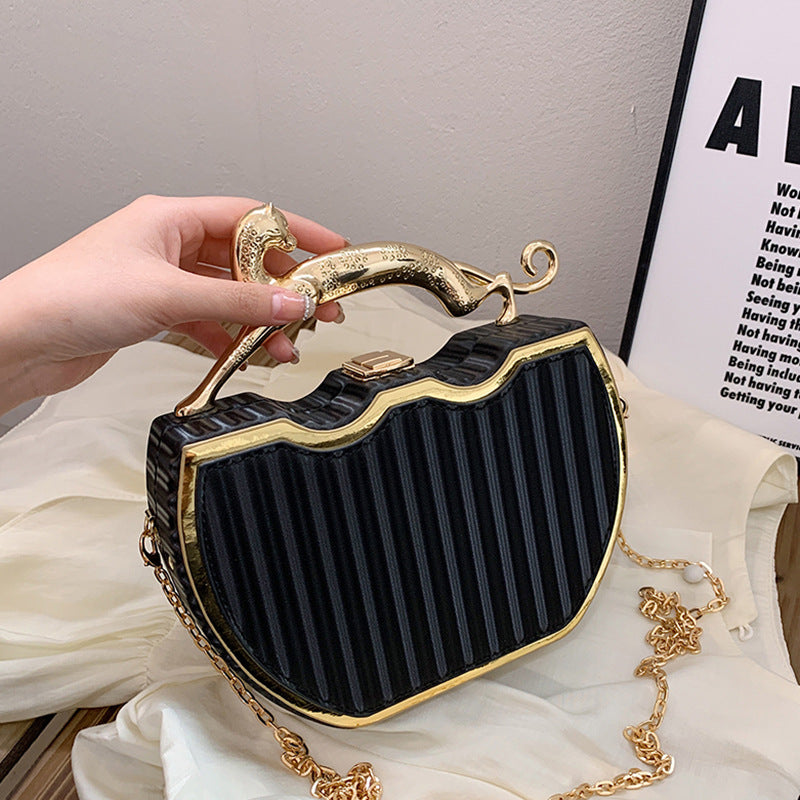 Fashion Acrylic Box Premium Banquet Chain Party Dinner Bag