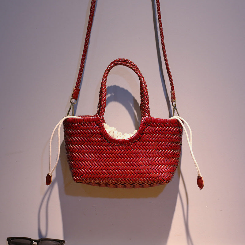 Women's Korean Retro Curved Mouth Woven Authentic Leather Weave Vegetable Women's Handbag