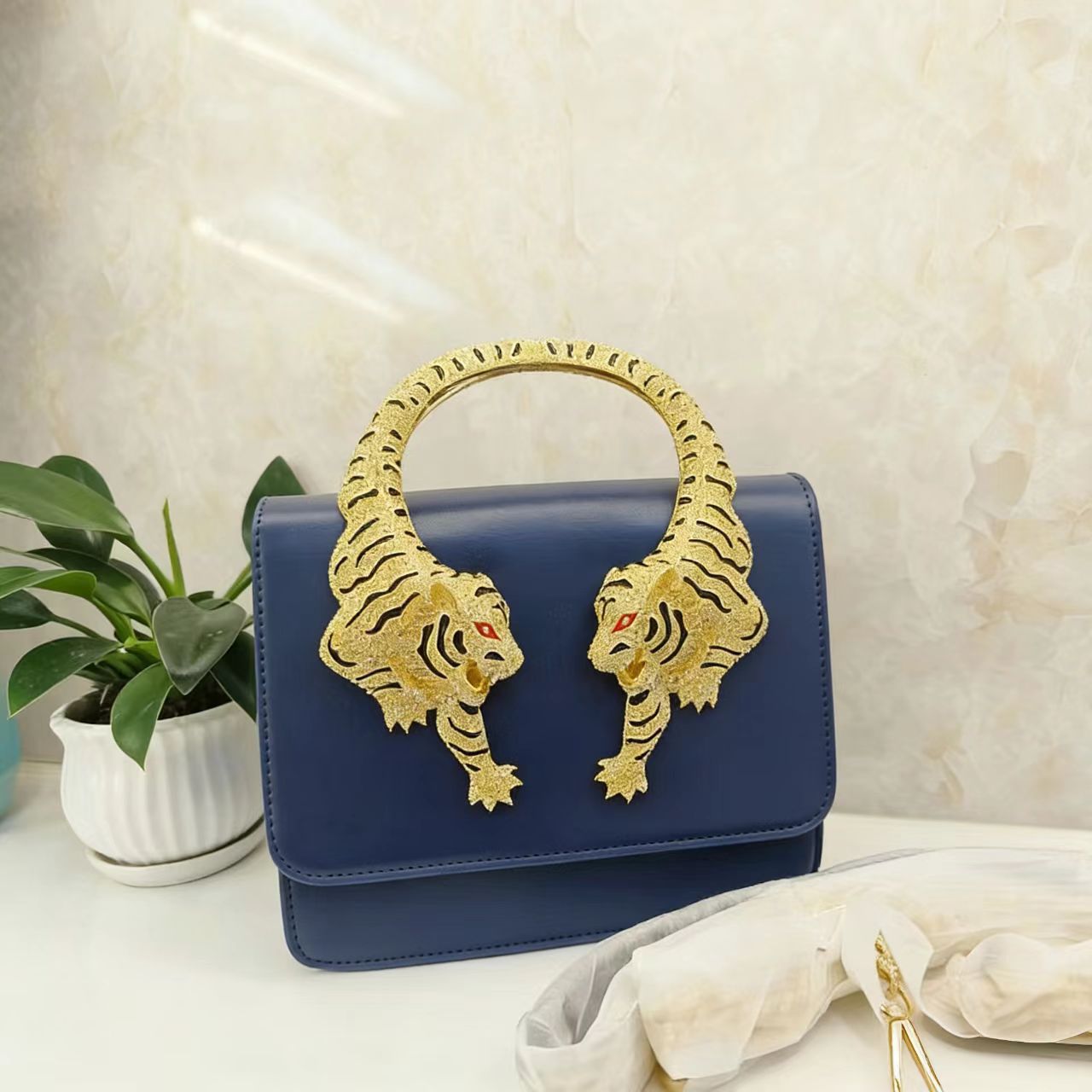 Fashion Creative Durable Tiger Crocodile Pattern Shoulder Bags