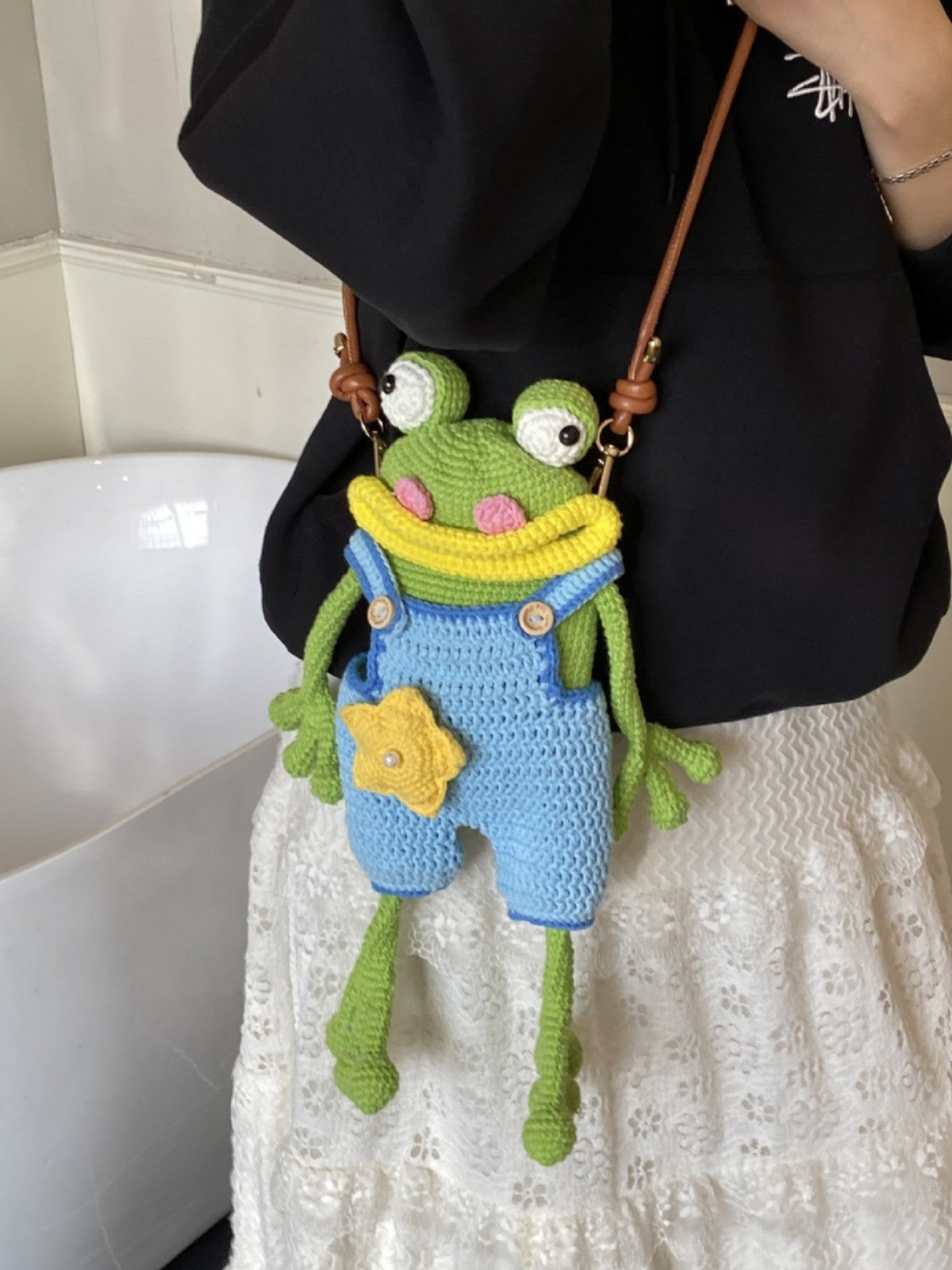 Frog Mobile Suspender Pants Ugly Cute Women's Messenger Bag