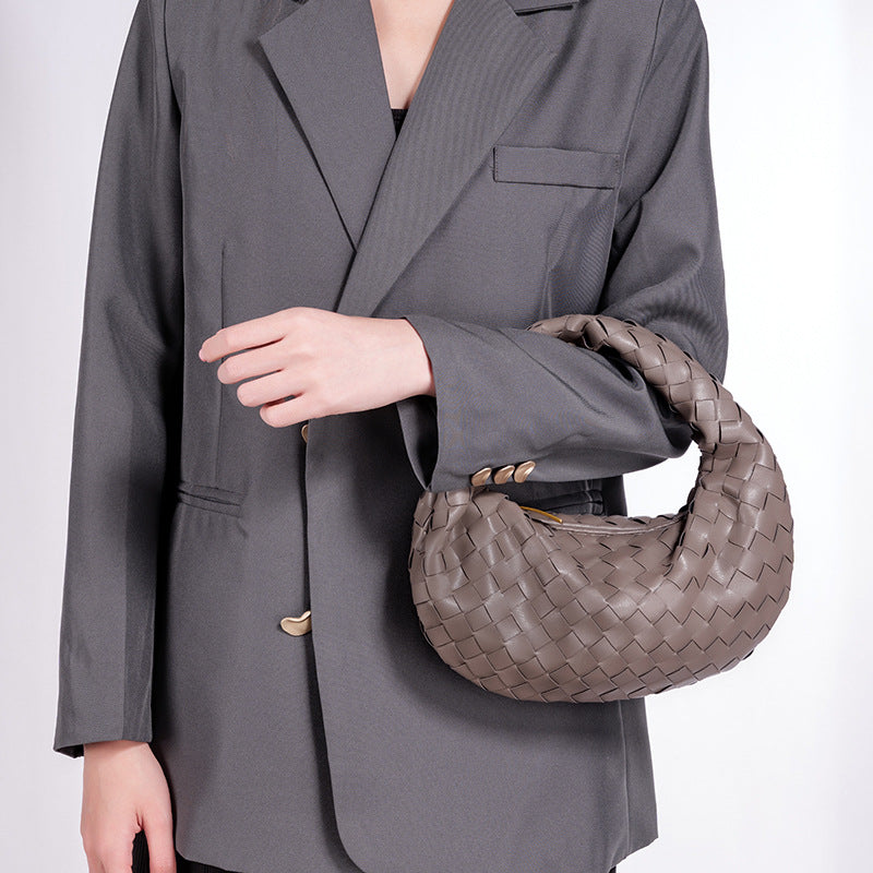 Women's Cloud Dumpling Underarm Large Capacity Croissant Knotted Women's Handbag