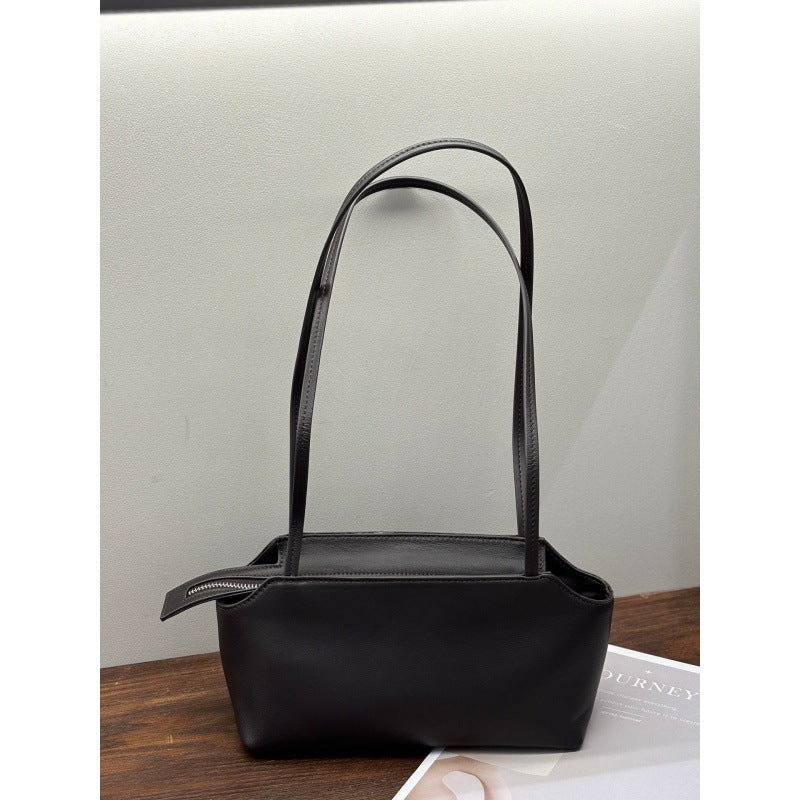 Genuine Leather Retro High Sense Large Capacity Commuter Bags