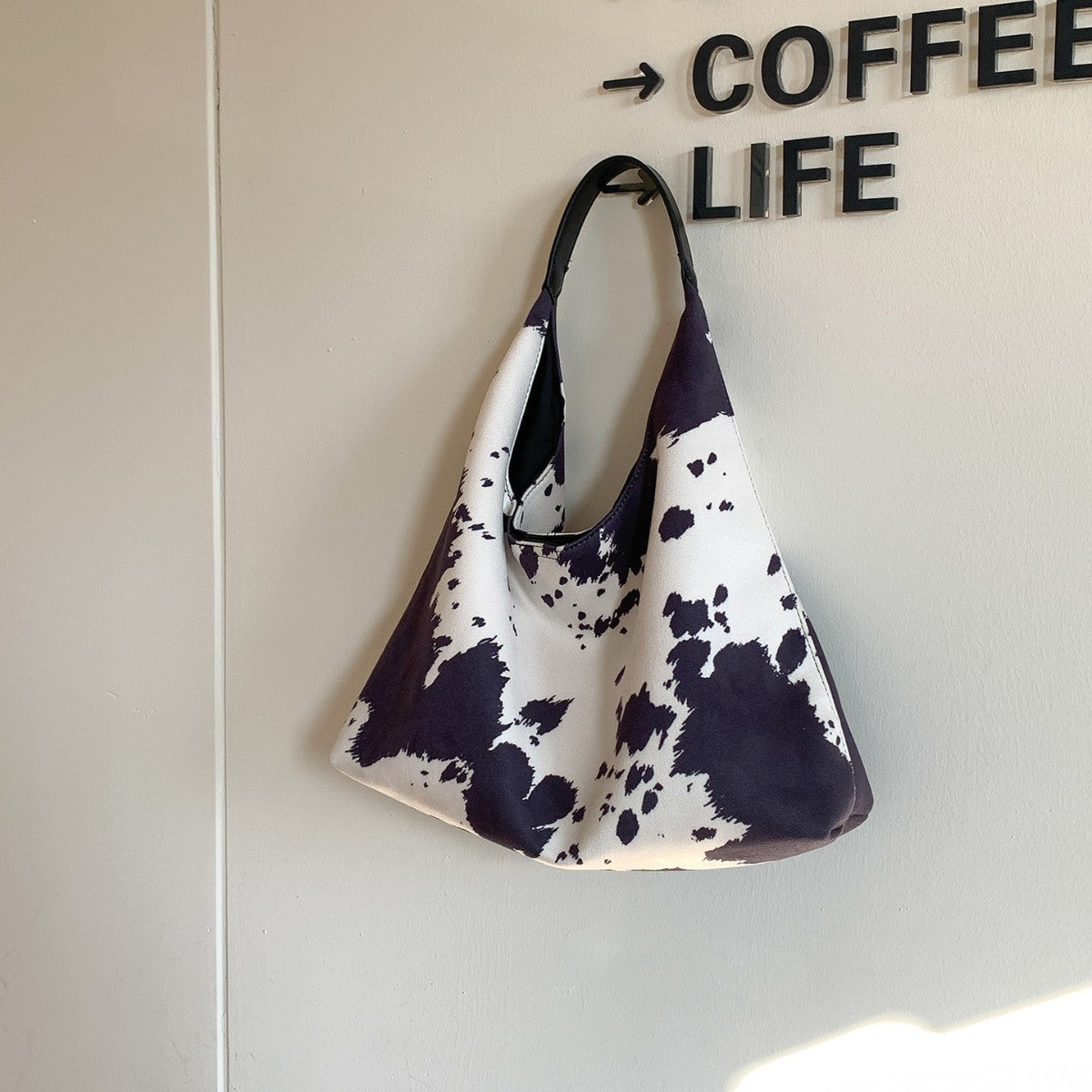 Cows Pattern Large Capacity Female Trend Daily Commuter Fashion Women's Shoulder Bag