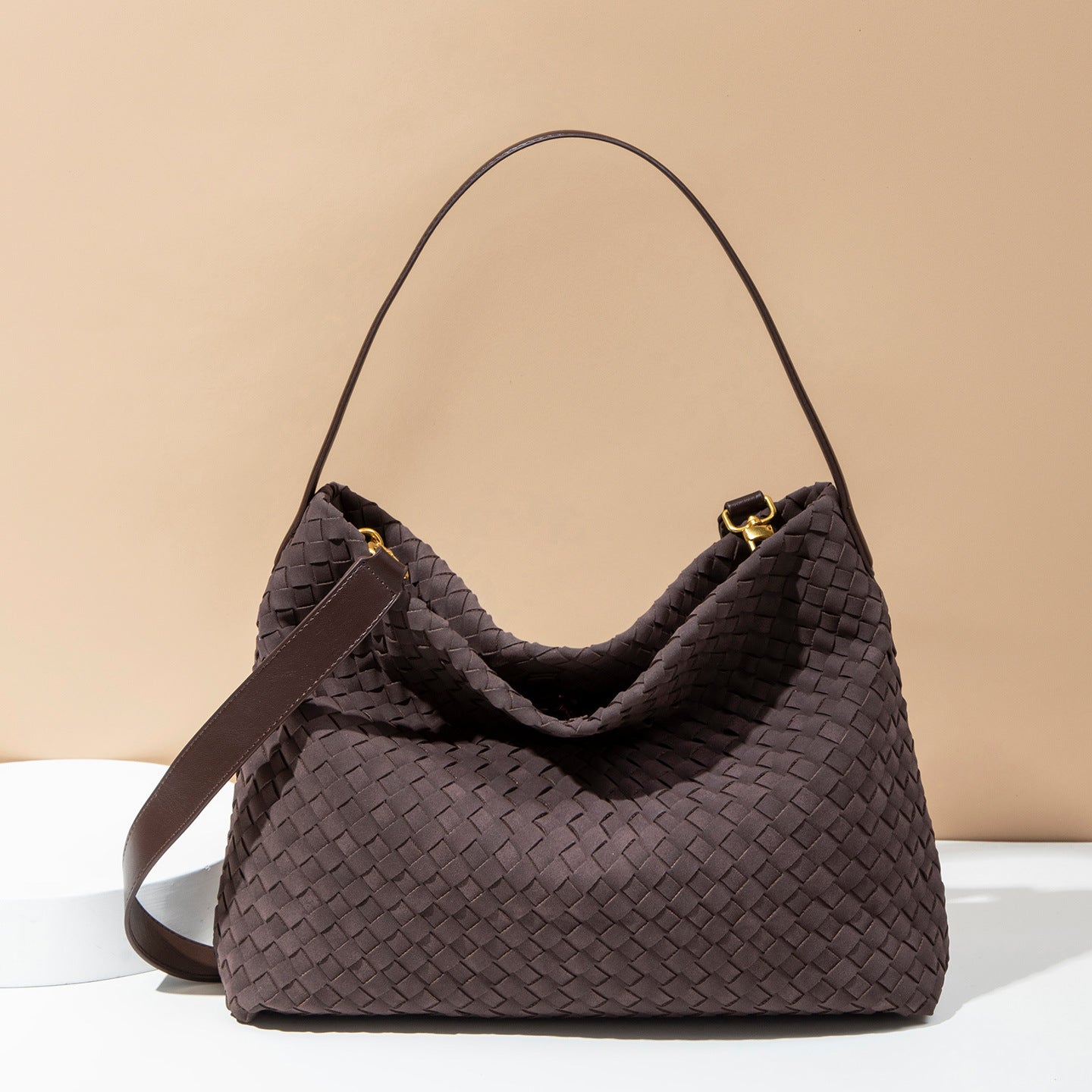 Women's Handmade Woven Fashionable Large Capacity Women's Shoulder Bag