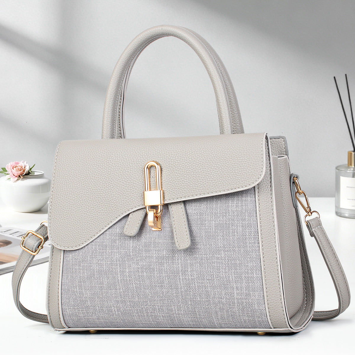 Durable Unique Women's Stylish High-grade Portable Bags
