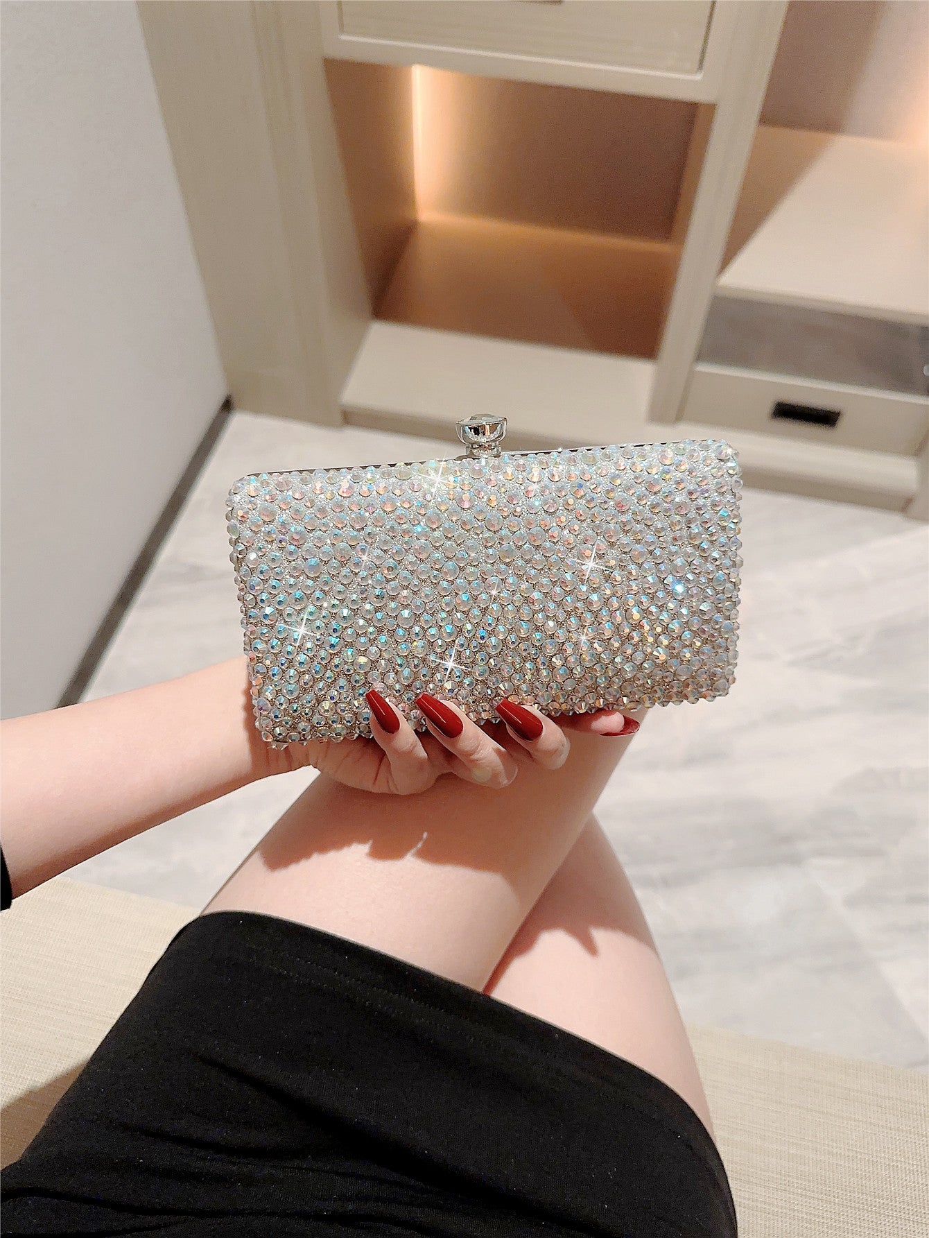Women's Pleated Diamond Dress Garment Cheongsam Banquet Bags