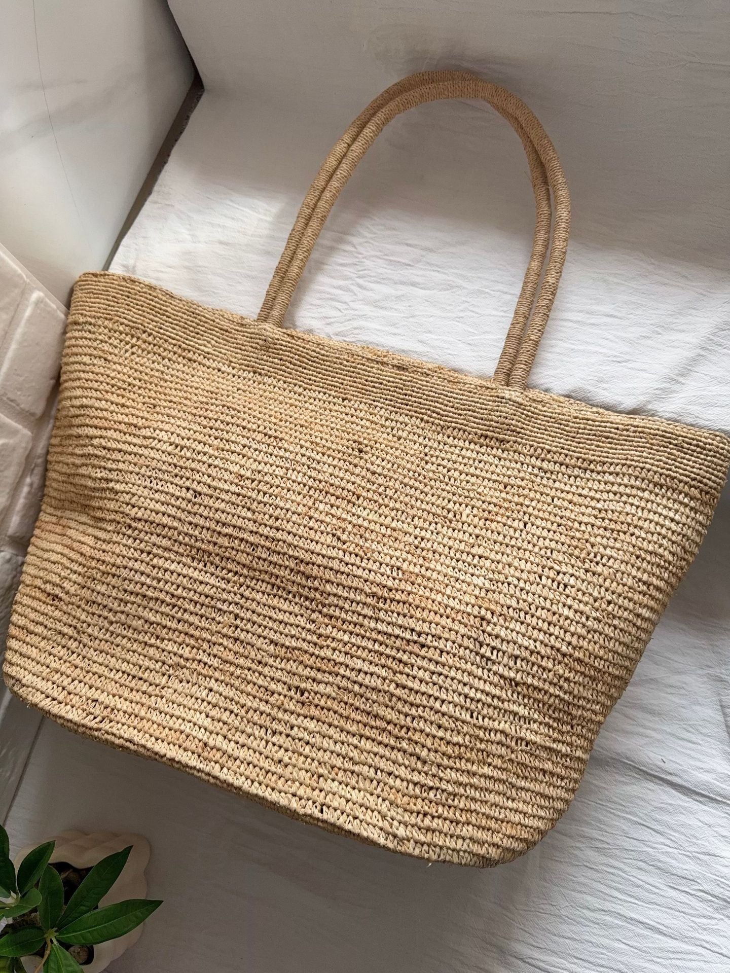 Lady Raffia Hand-woven Fashion Simple Seaside Vacation Shoulder Bags