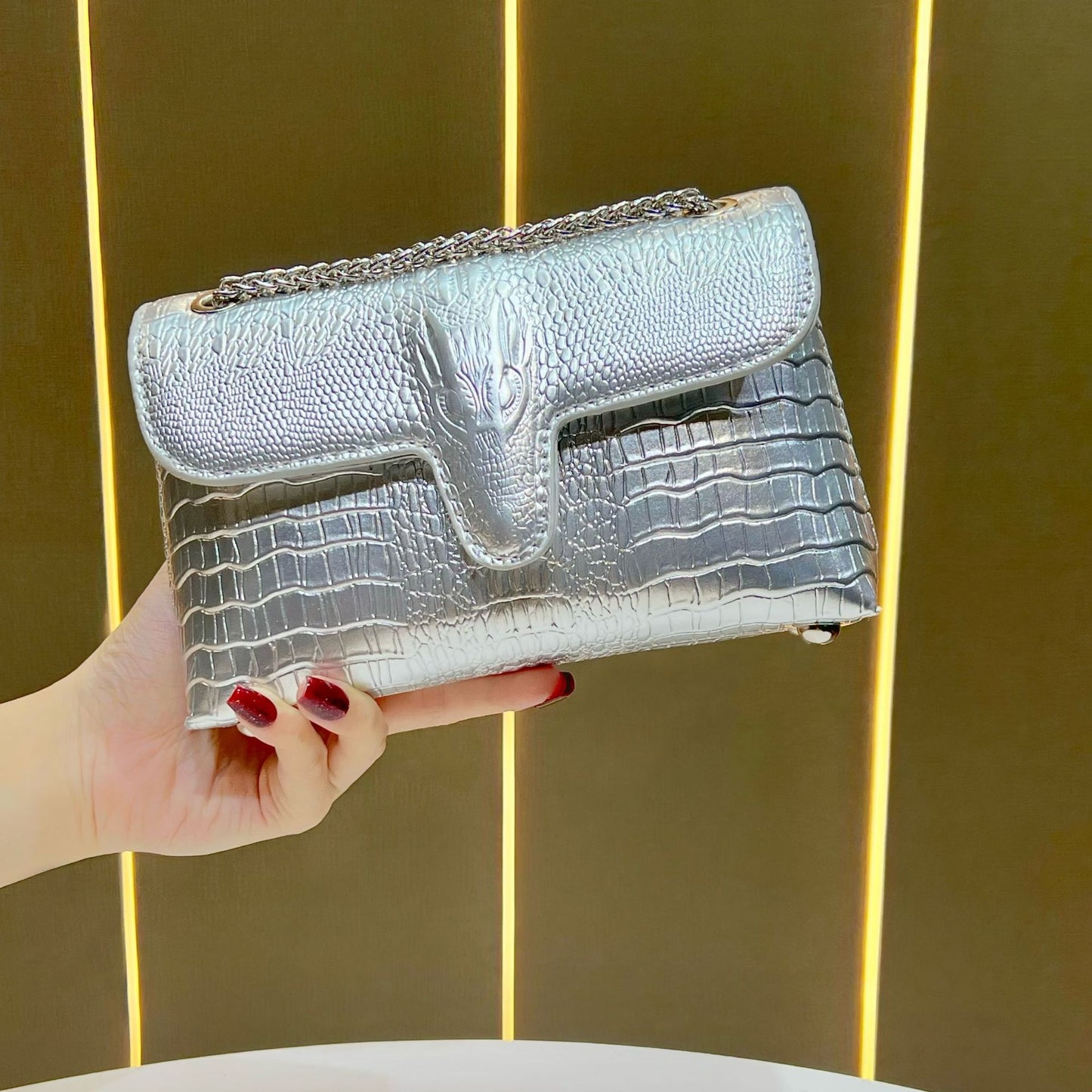 Light Luxury Underarm Banquet Chain Clutch Dinner Bag