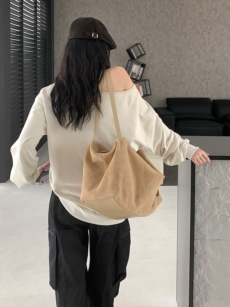 Women's Matte Cowhide Large Capacity Design Idle Handbags