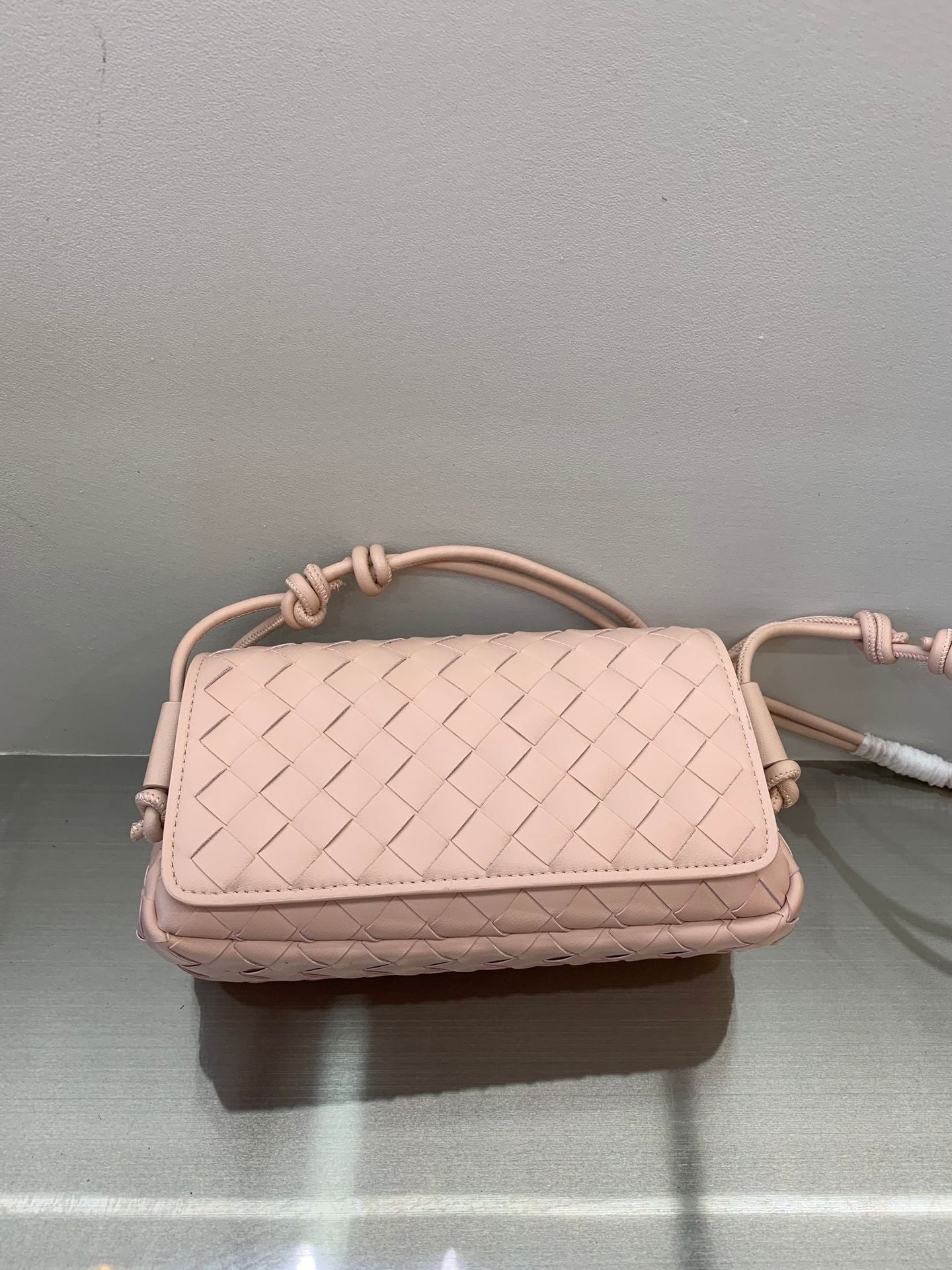 Beautiful Women's Hand-woven Mobile Cowhide Fashion Women's Handbag