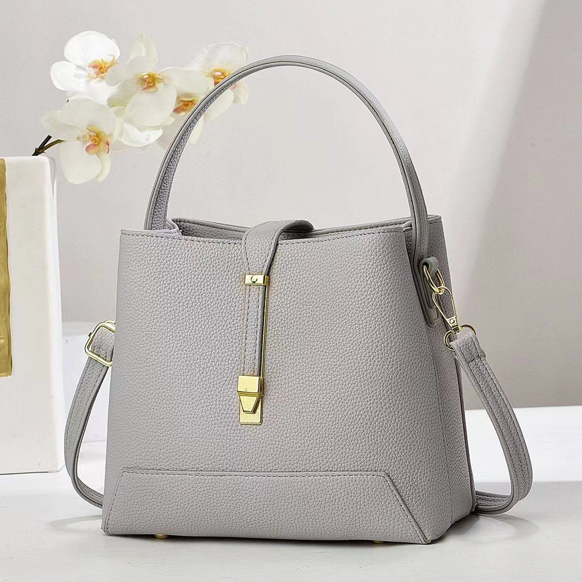 Women's Large Capacity Fashion High-grade Elegant Women's Handbag