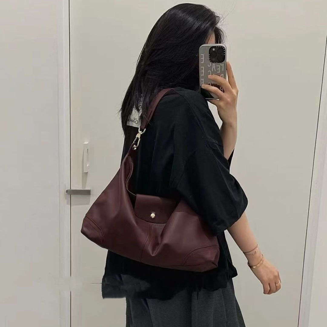 Classy Classic Long Dumpling Single Room Shoulder Bags