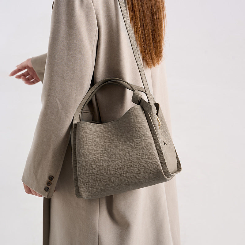 Women's Super Popular Summer Texture Large Capacity Portable Elegant Bags