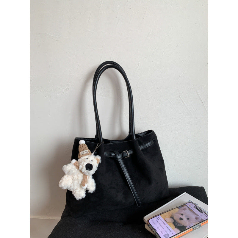 Women's Vintage Large Capacity Suede Commuter Portable Women's Shoulder Bag