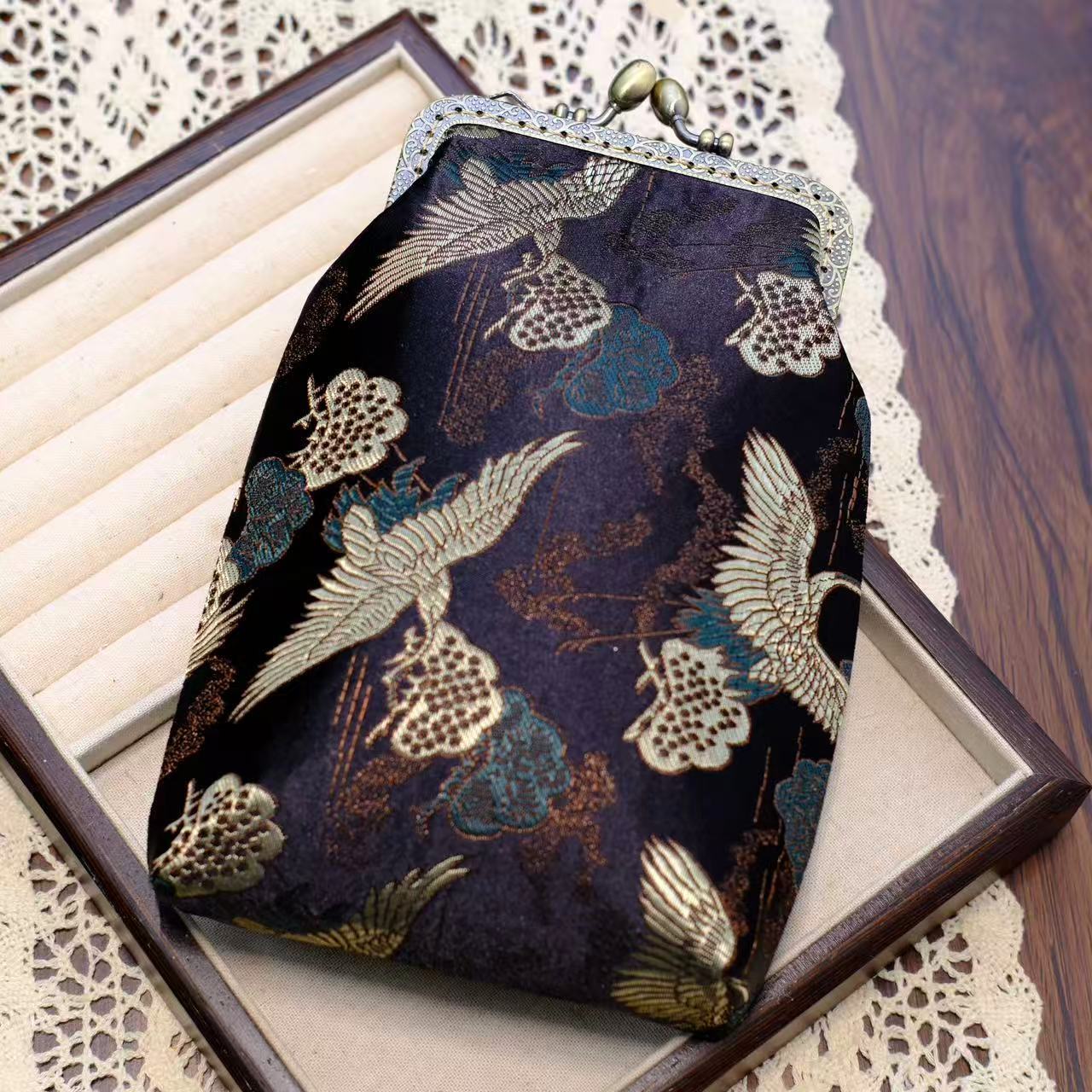 Retro Tassel Frame Handmade Ancient Style Female Purses