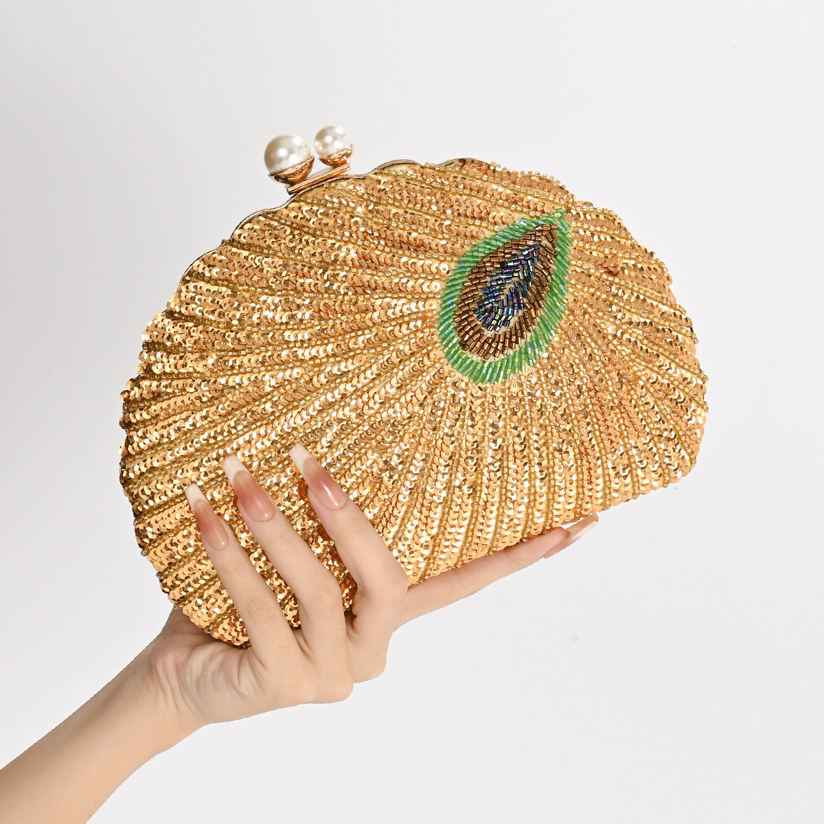 Style Peacock Sequined Embroidery Cheongsam Formal Dress Dinner Bag