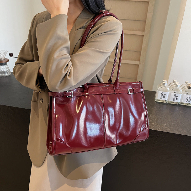 Commuter Large Capacity Totes Retro Fashion Simple Women's Shoulder Bag