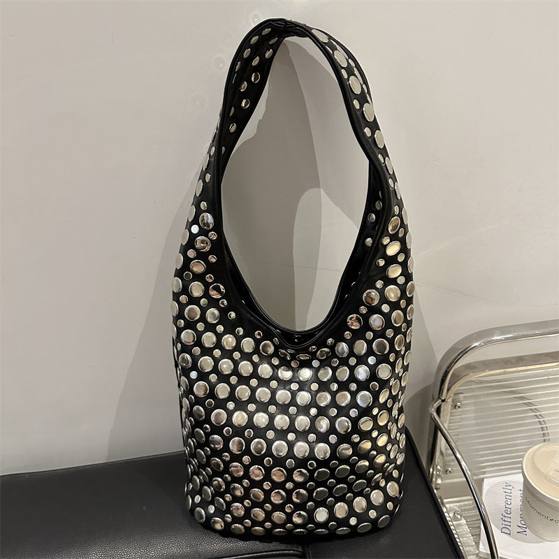 Fashion Spring Leisure Personality Rivet Underarm Women's Shoulder Bag