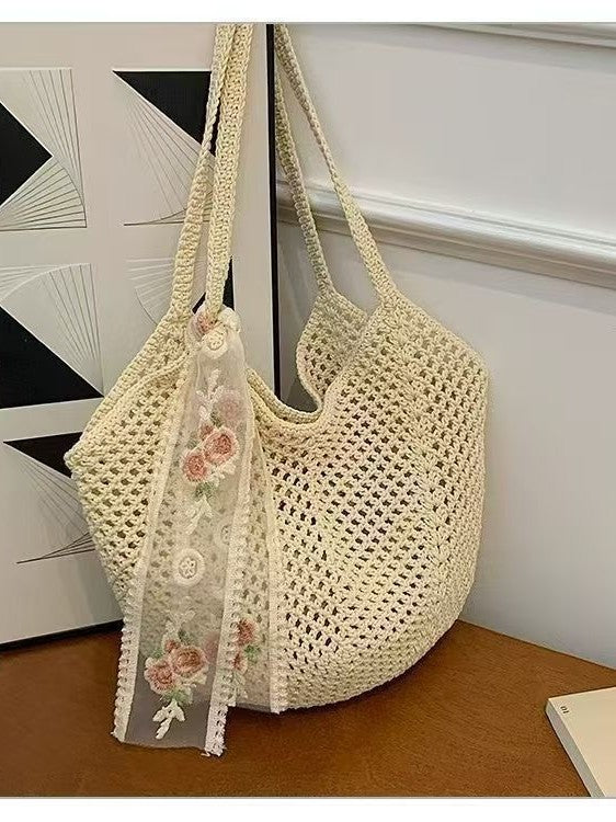 Women's Summer Large Capacity Mori Fashion Commuter Women's Shoulder Bag