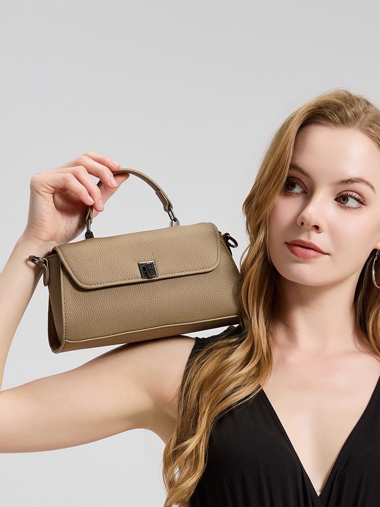 Women's Leather Commute Simple Fashion First Layer Women's Messenger Bag