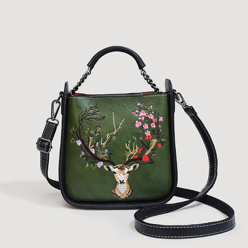 Women's Chinese Retro Embroidered Clutch One Crowd Women's Messenger Bag