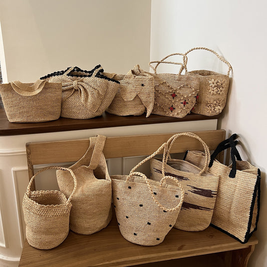 Women's Raffia Woven Summer Seaside Vacation Style Women's Shoulder Bag