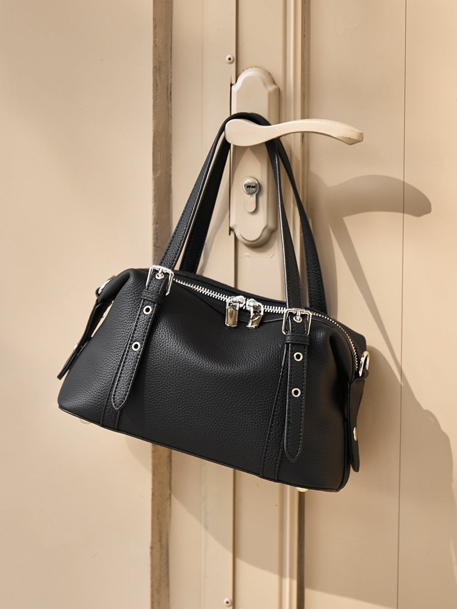 Women's Layer Cowhide Commuter High-grade Genuine Leather Women's Messenger Bag