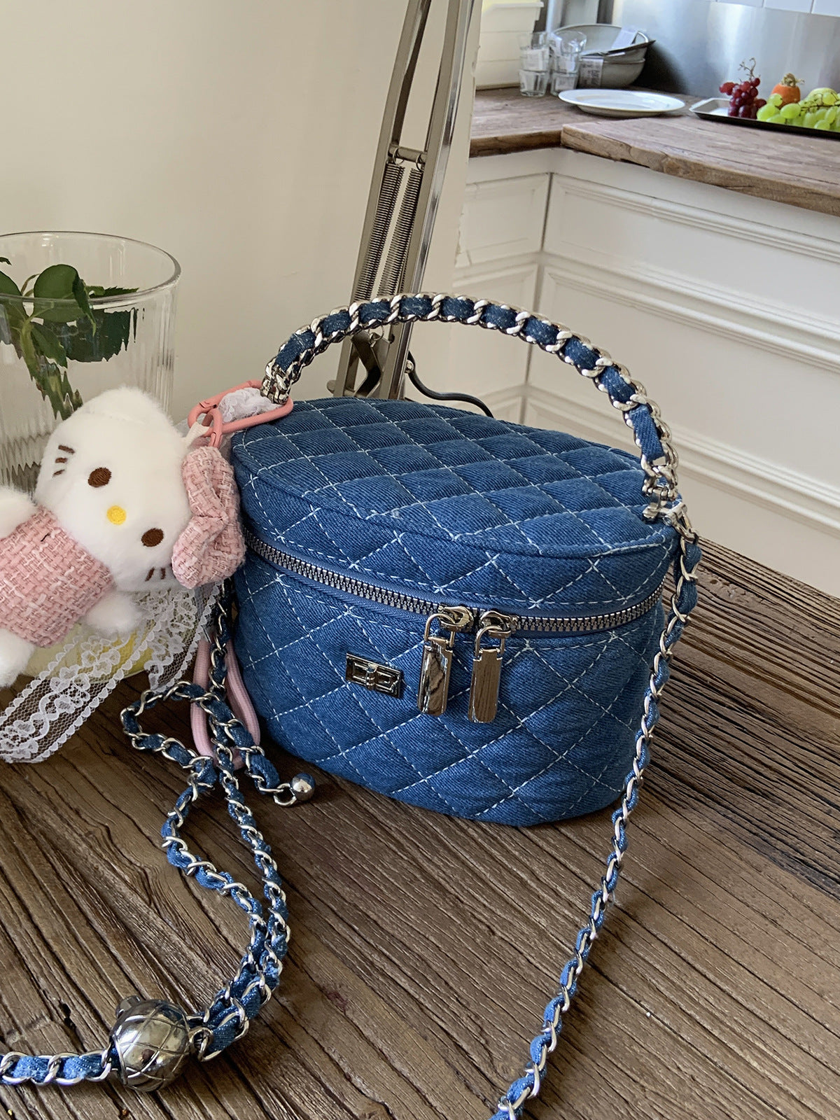 Women's Exquisite Niche Denim Fashion Rhombus Chain Super Popular Portable Small Square Bag