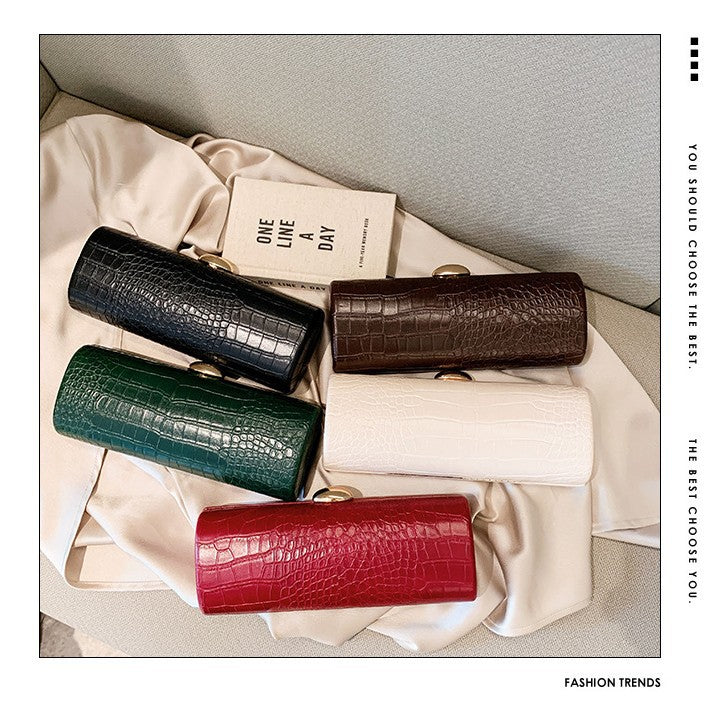 Warm Brown Crocodile Stripe Baguette Clutch Fashion Haulage Motor Dating Women's Messenger Bag