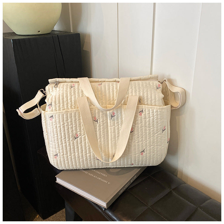 Bear High Quality Large Capacity Quilted Simple Pannier Multifunctional Mummy Bag