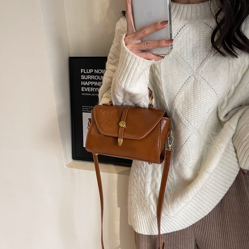Innovative Women's Fashionable High-grade Niche Fashion Women's Messenger Bag