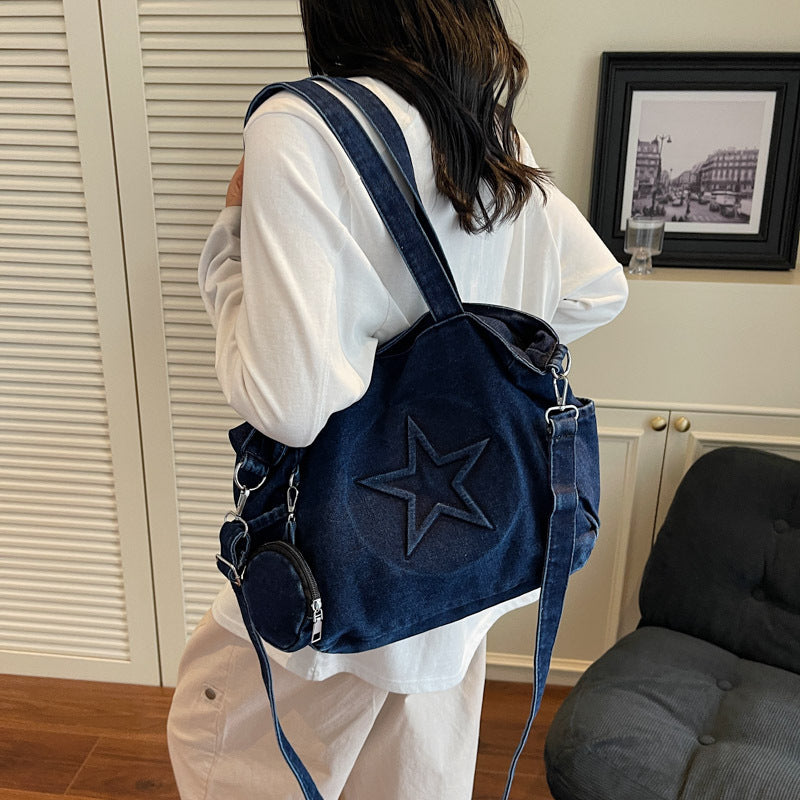 Women's Fashionable Large Capacity Underarm Portable Commuter Women's Messenger Bag