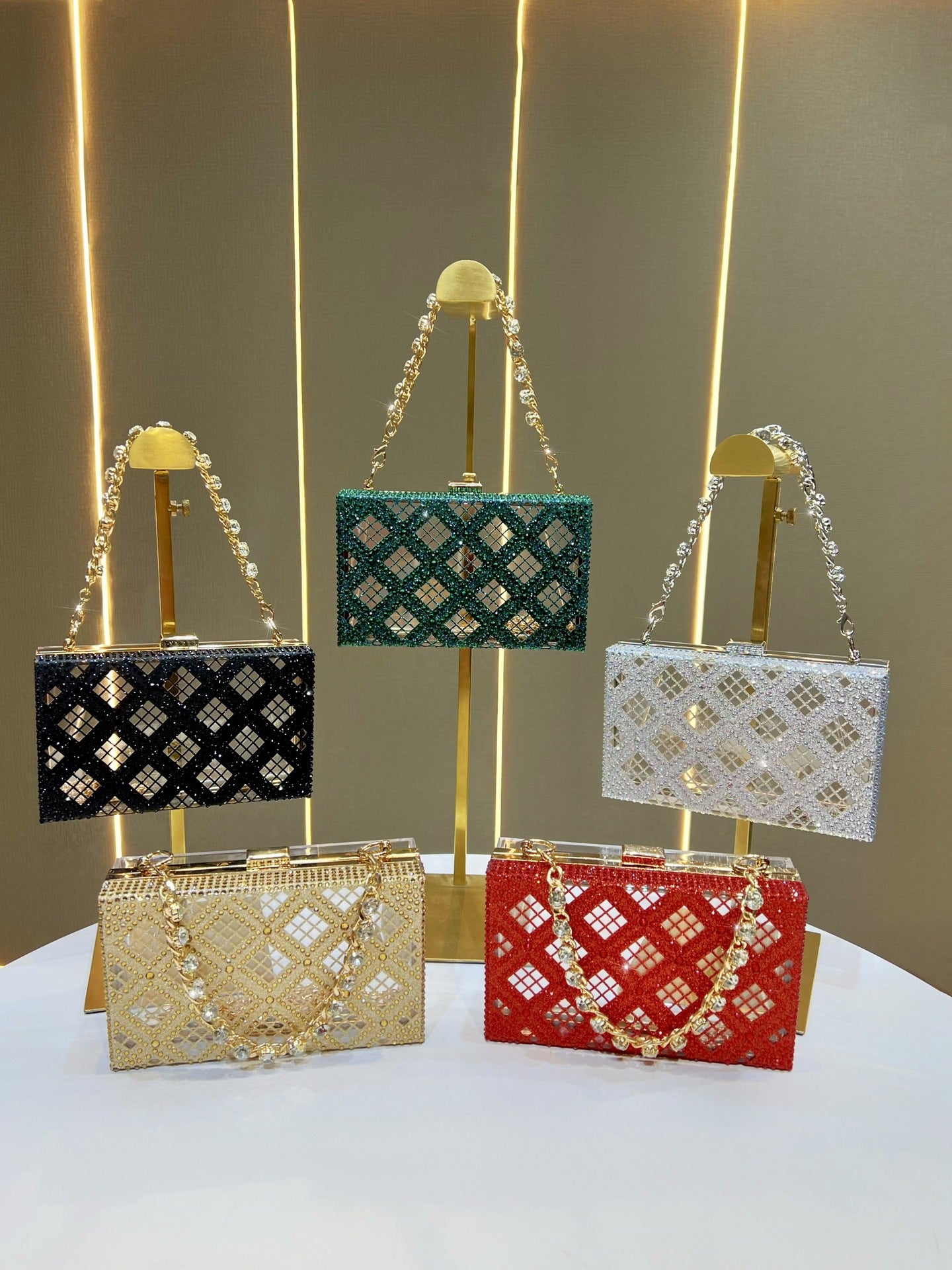 Women's Diamond High-grade Clutch Chain Transparent Dinner Bag