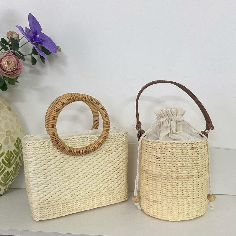 Women's Vietnam Handmade Woven Hollowed Straw Vacation Style Vegetable Women's Handbag