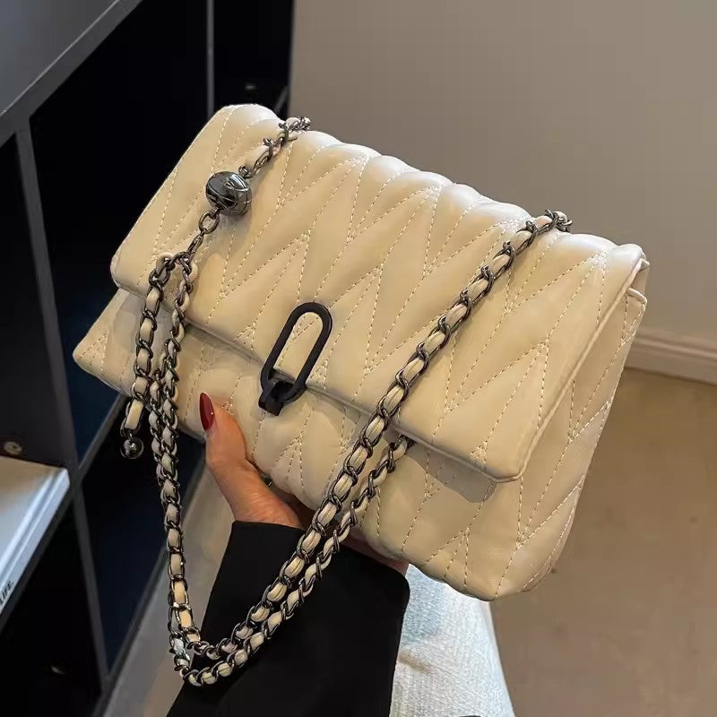 Women's Fashionable Diamond Embroidery Thread Classic Style Women's Messenger Bag